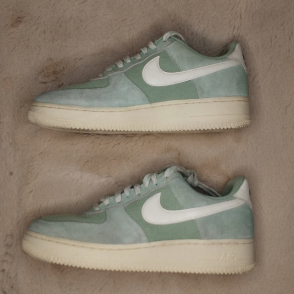 Nike Classic Air Force 1 '07 LV8 Certified Fresh 2022 Release Enamel Green Sail - Picture 5 of 12